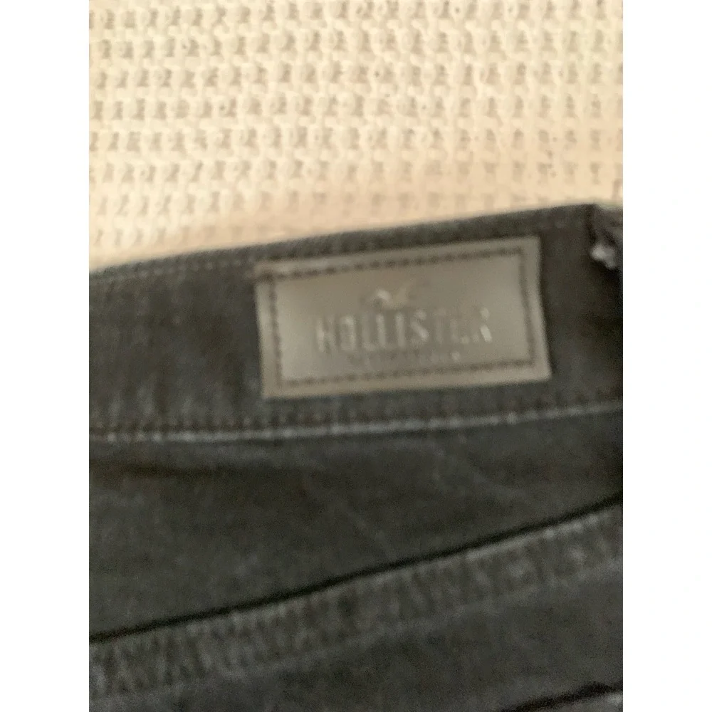 Hollister Ultra High-Rise‎ Mom Jeans Sz 27S Dark Wash Raw Hem Denim Black 5s/4s